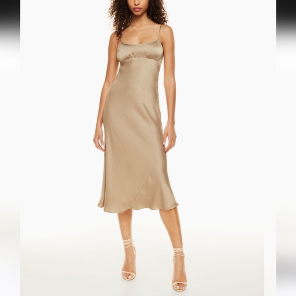NWT // Wilfred Landscape Dress - Gold Camel - Picture 2 of 12